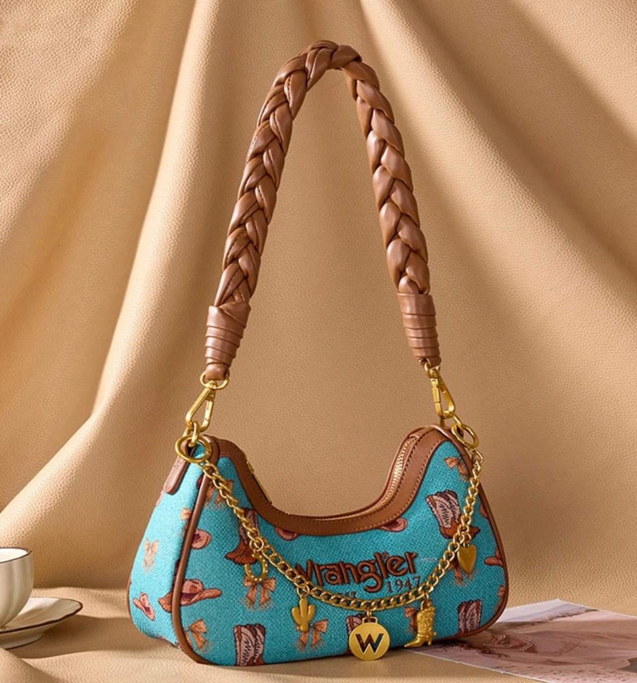 WRANGLER RODEO ICONS BRAIDED HANDLE SHOULDER BAG